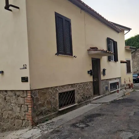 La Dimora Nel Borgo Bracciano (Rome)